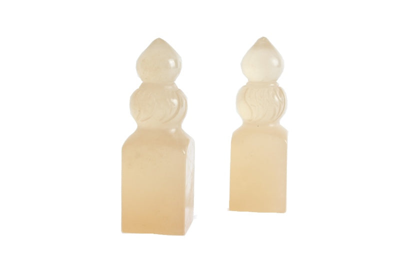 Naturally shaped Balin Pleasure seal stones with round base reminding of a marshmallow with rounded head; the Balin stone is one of the four most revered natural stones in China due to its smooth, meticulous and glossy surface. This is an especially beaut