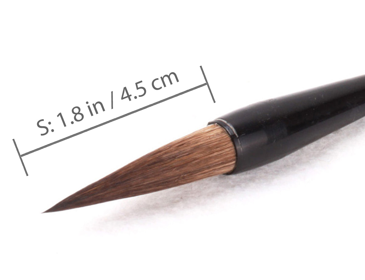 with its small size having a tip of 1.8 inch / 4.5 cm we recommend you to use this brush for small scale calligraphy (mainly caoshu and xingshu styles) writing and fineline painting in sumi