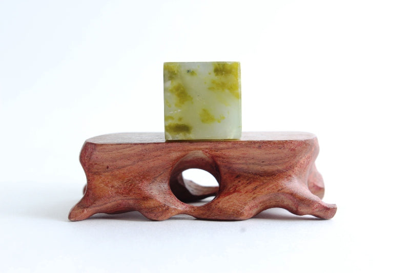 Collector&#39;s chinese sealstone for hand carving customized seal dojo calligraphy