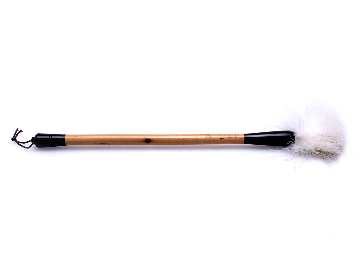Crying Cloud - An excellent brush made of Chicken Hair with a Medium for Calligraphy Writing, Sumi-e and Fineline Painting