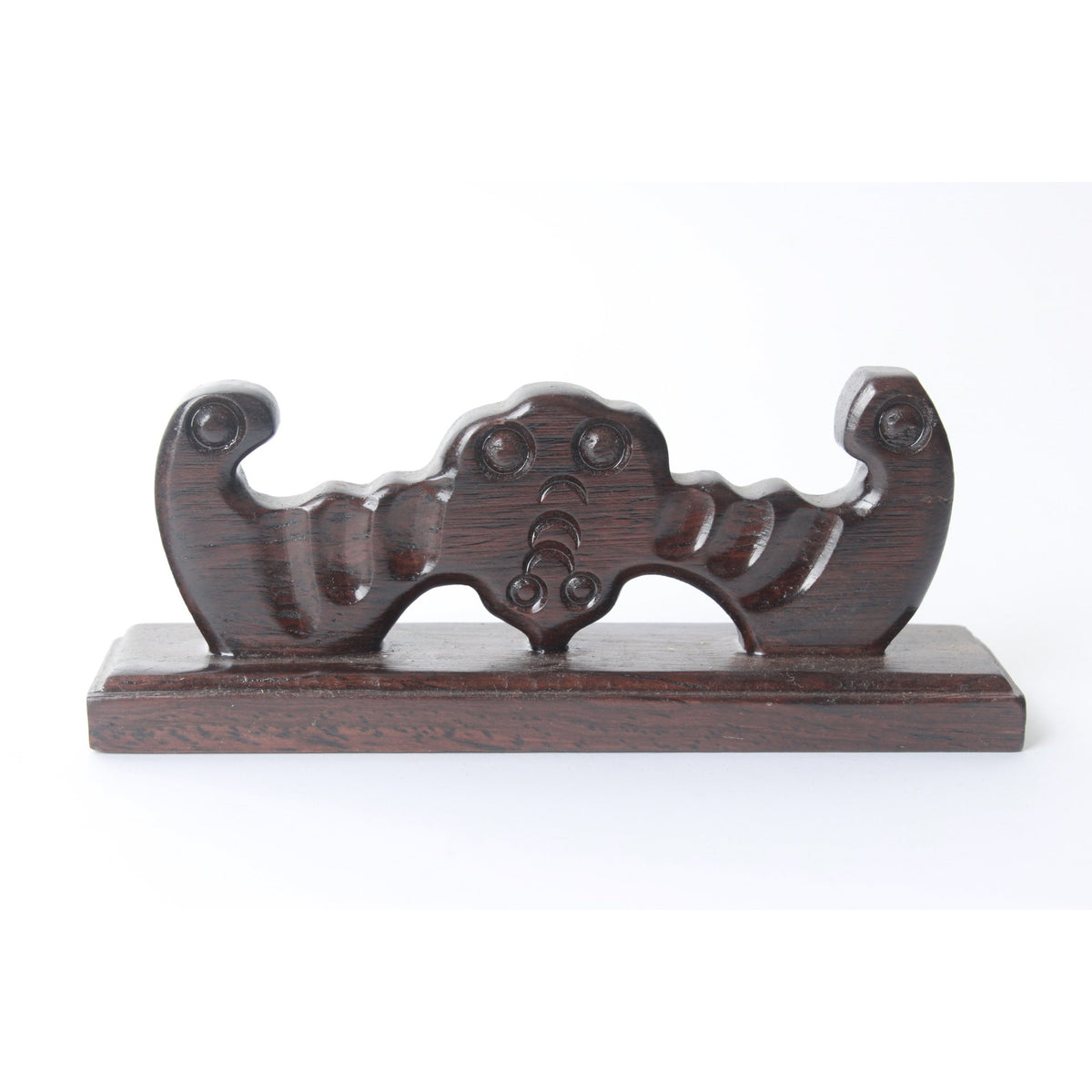 Very simplistic and thus beautiful wooden brush rest to position your calligraphy or sumi-e brushes between different phases of creating an artwork so they are always handy.