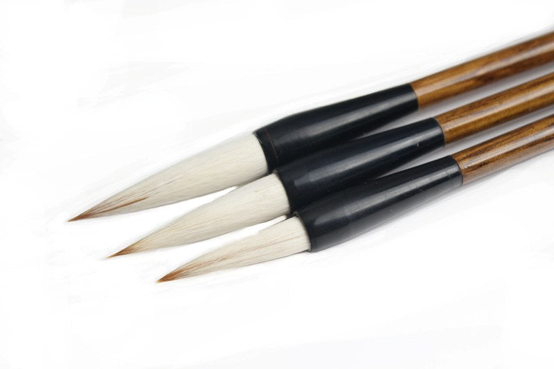 Mixed hair brush for Kanji calligraphy starters.