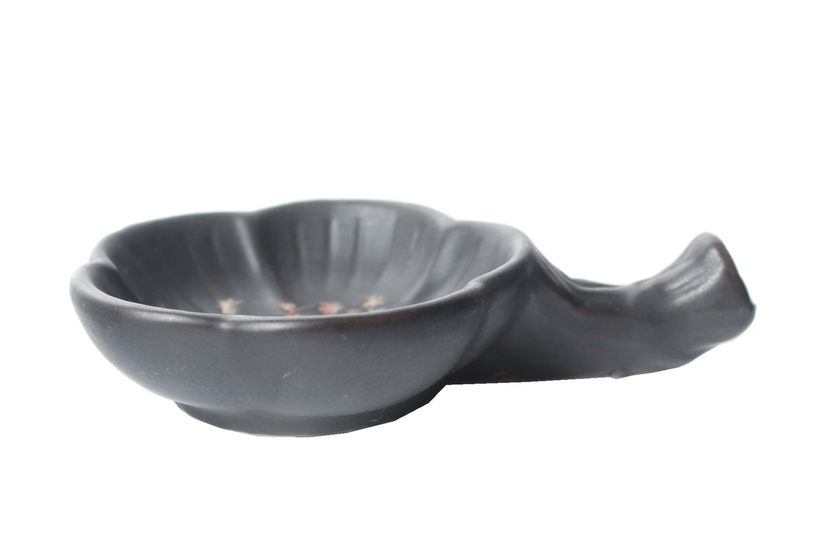 Simple designed Chinese traditional ink well &amp; brush rest with a hand carved poetry on.