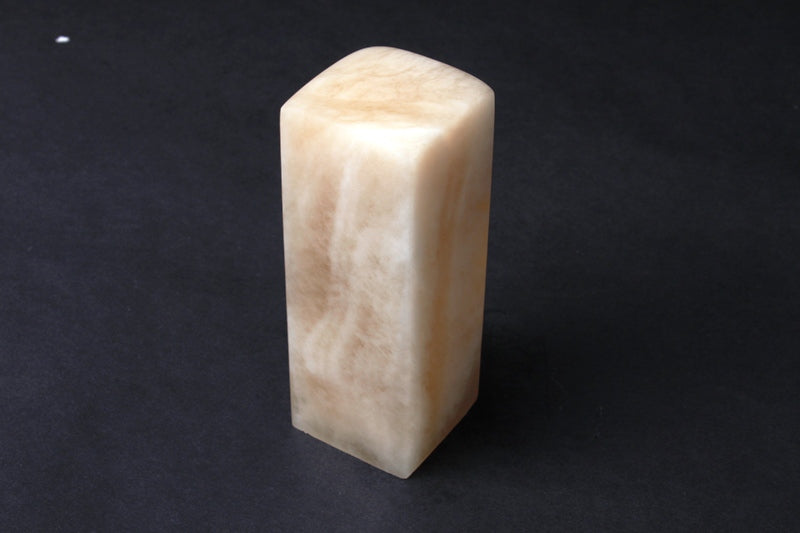 Martial art seal stone with natural translucent pale yellow color &amp; hand carved pixiu header