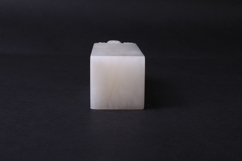 Beautifully hand carved gragon headed natural crystal white colored Chinese kunlun seal stone for oriental artwork sealing