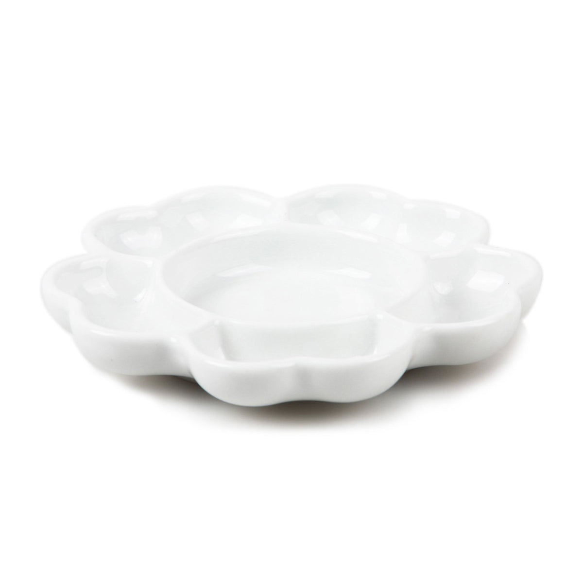 Oriental painting porcelain pallets made of white ceramic, each with 5 outer wells used to prepare Chinese water colors