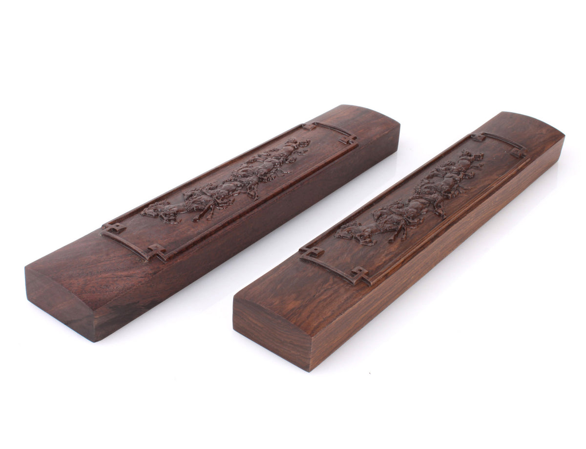 a pair of racing horse paper weights which are a great item for you to add in your study room and can be used to press the xuan paper when you are creating a sumi or calligraphy artwork