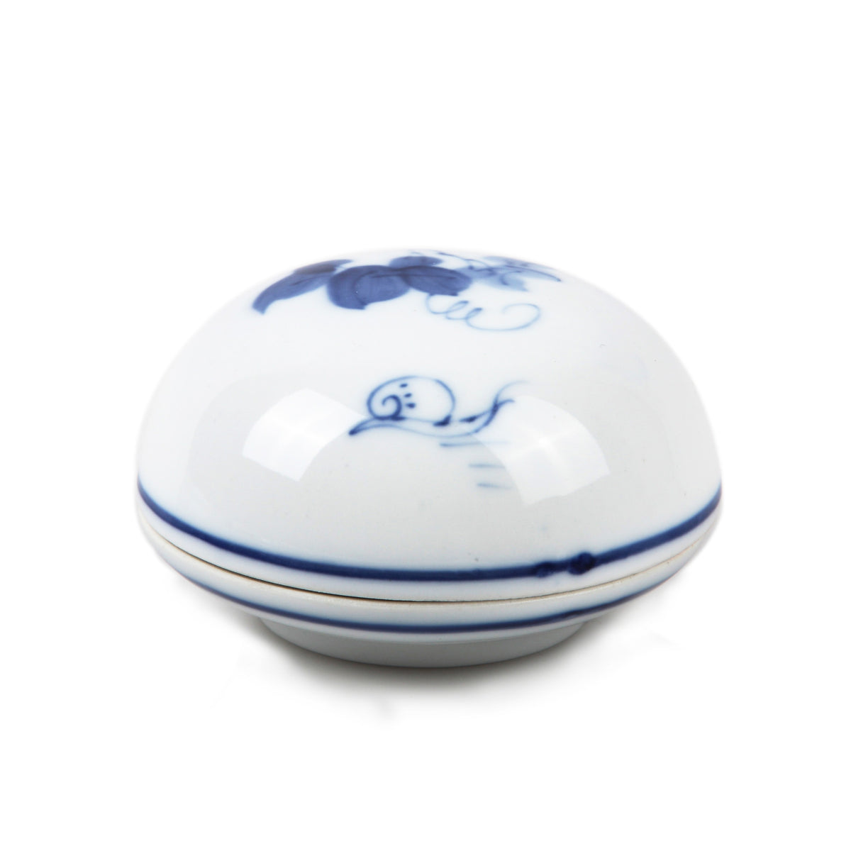 Traditional Chinese seal paste storage container made of white porcelain with hand painted ornaments of blue flowers as decoration - used to store seal paste for Chinese seals as well as Japanese Hanko and Korean Dojang seals